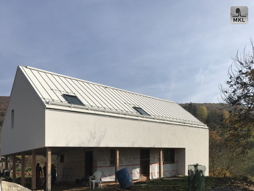 Jednoúrovňová galéria 177