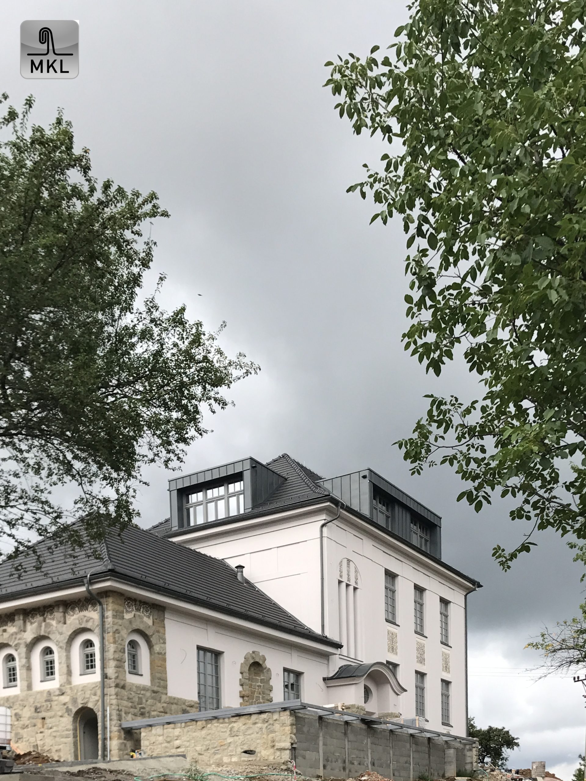 Jednoúrovňová galéria 219